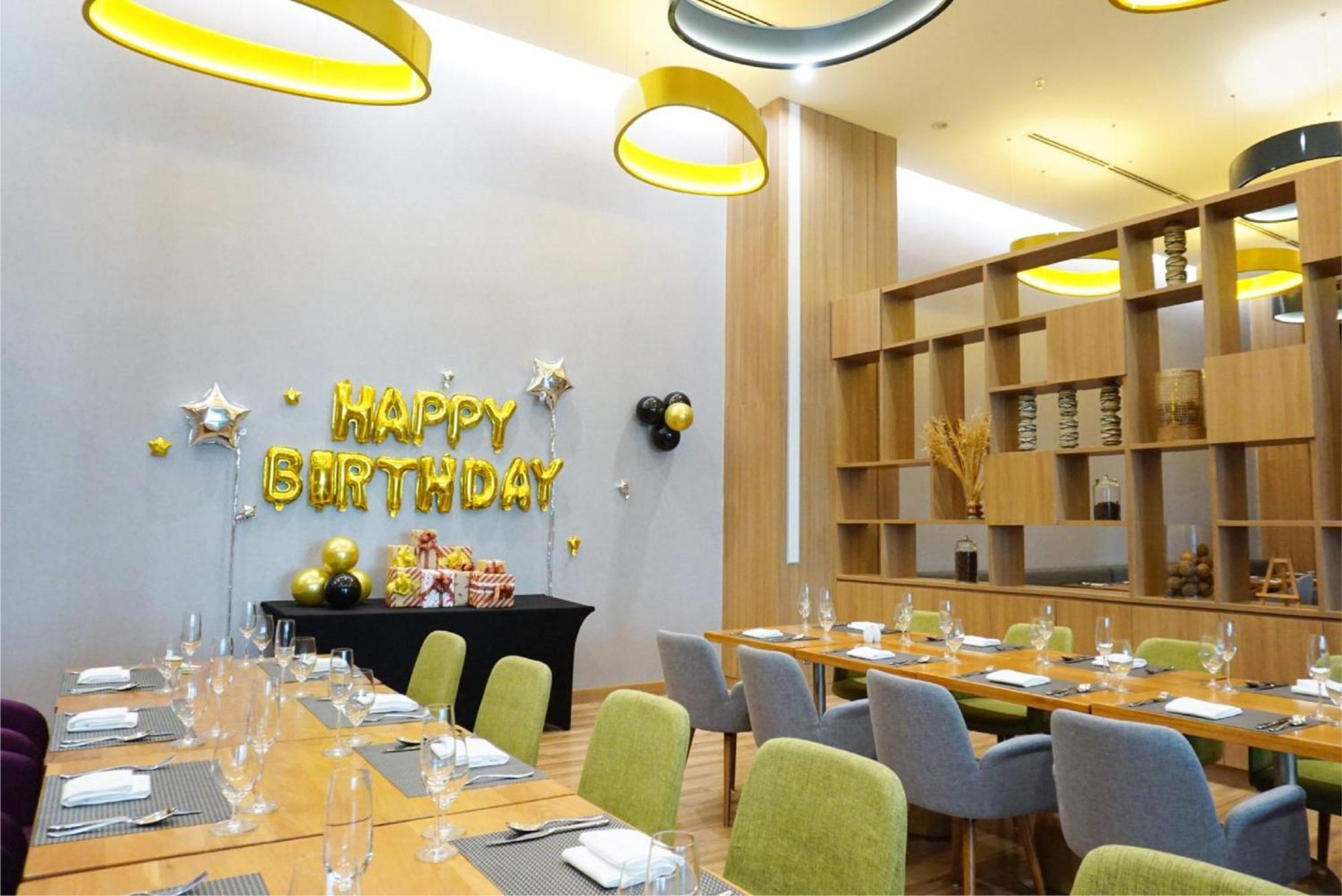 & Saigon Airport By Ihg 5*